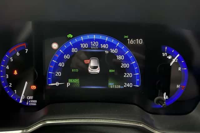Toyota Corolla (2021) thumbnail 5