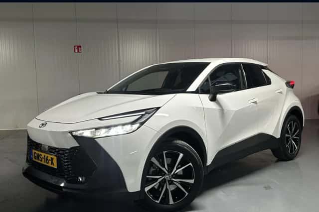 Toyota C-HR (2024)