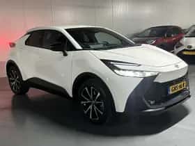 Toyota C-HR (2024) thumbnail 26