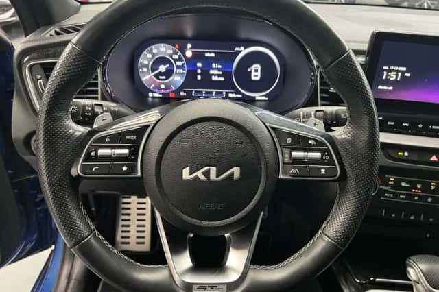 Kia Proceed (2024) thumbnail 12