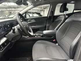 Kia Sportage (2022) thumbnail 2