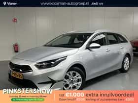 Kia Ceed Sportswagon (2022) thumbnail 1