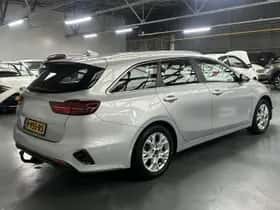 Kia Ceed Sportswagon (2022) thumbnail 25
