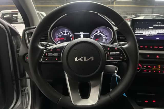 Kia Ceed Sportswagon (2022) thumbnail 10