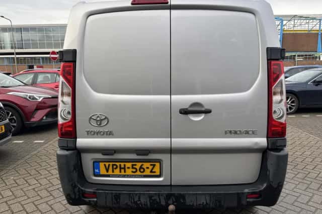 Toyota Proace (2014) thumbnail 23