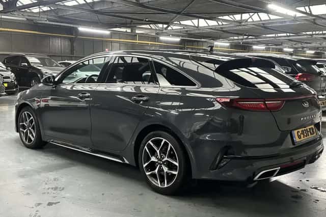 Kia Proceed (2019) thumbnail 21