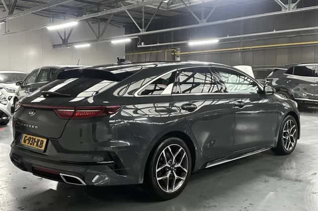 Kia Proceed (2019) thumbnail 25