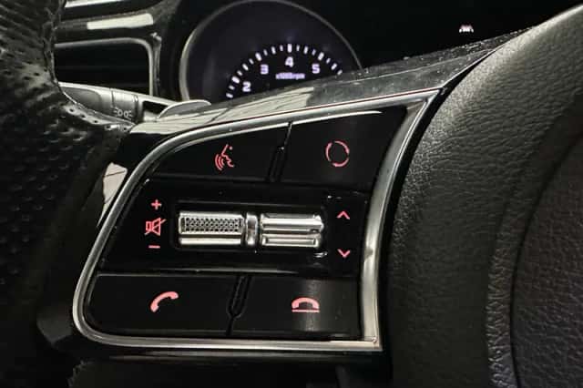 Kia Proceed (2019) thumbnail 8