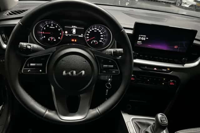 Kia Ceed Sportswagon (2025) thumbnail 11