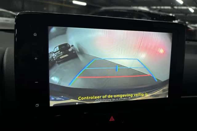 Toyota Yaris (2024) thumbnail 14