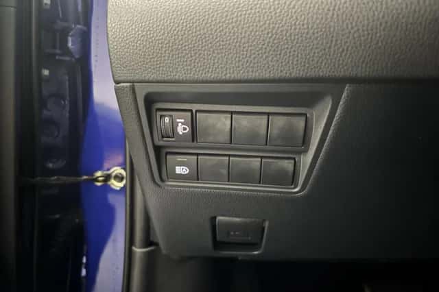 Toyota Yaris (2024) thumbnail 16