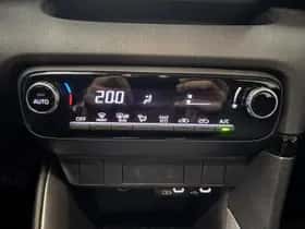 Toyota Yaris (2024) thumbnail 17