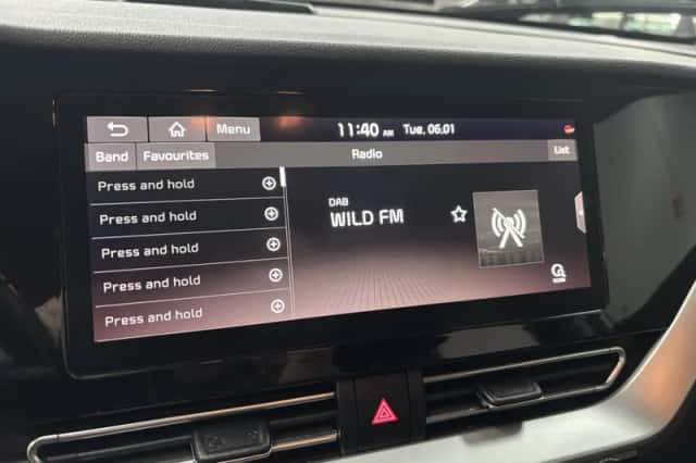Kia Niro (2019) thumbnail 12