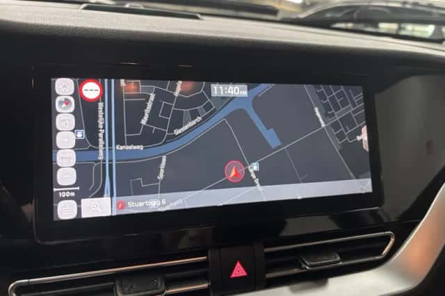 Kia Niro (2019) thumbnail 13
