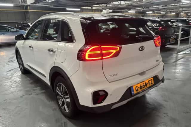 Kia Niro (2019) thumbnail 21