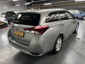 Toyota Auris (2018) thumbnail 23