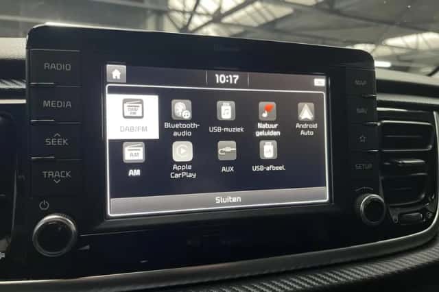 Kia Rio (2019) thumbnail 16