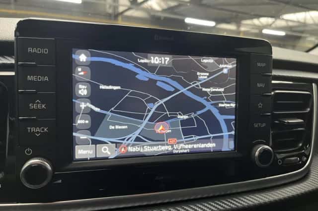 Kia Rio (2019) thumbnail 17