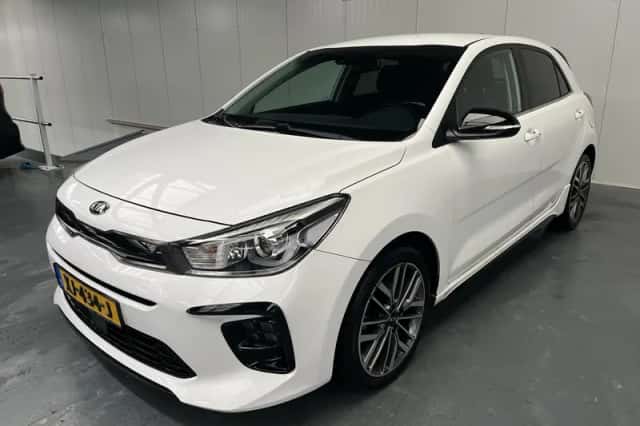 Kia Rio (2019) thumbnail 25