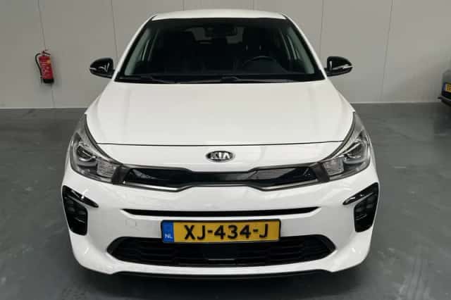 Kia Rio (2019) thumbnail 26