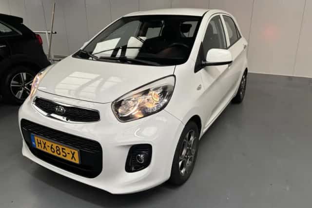 Kia Picanto (2016) thumbnail 19