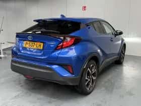 Toyota C-HR (2021) thumbnail 24