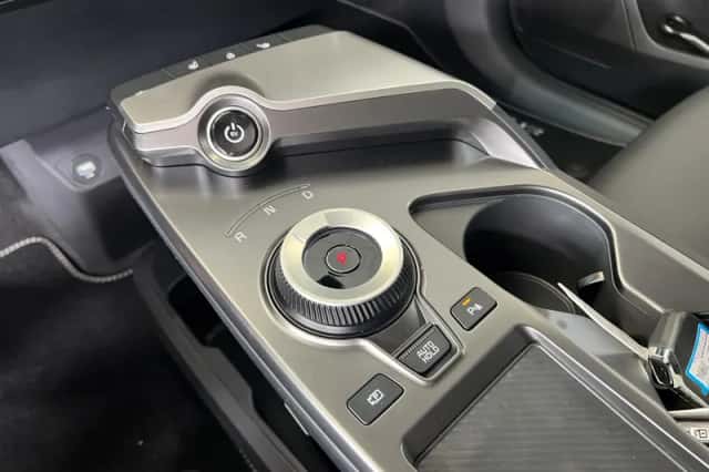 Kia EV6 (2023) thumbnail 12