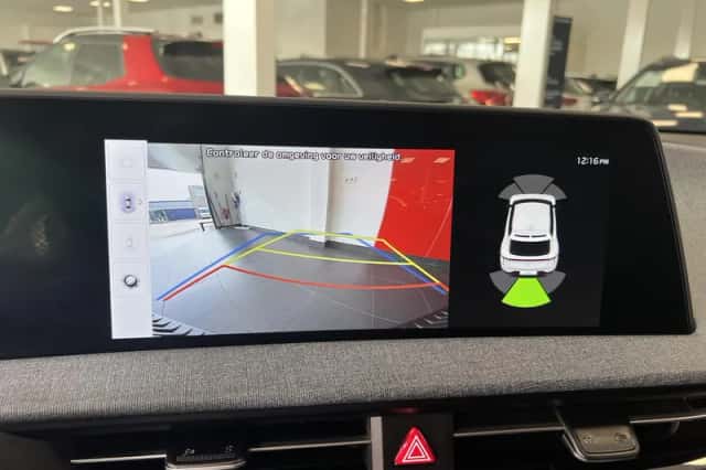 Kia EV6 (2023) thumbnail 9