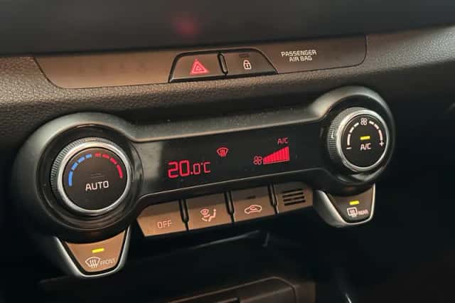 Kia Stonic (2025) thumbnail 14