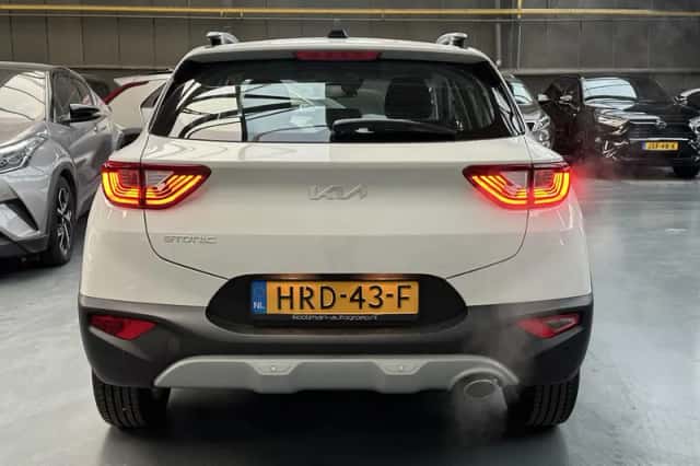 Kia Stonic (2025) thumbnail 18