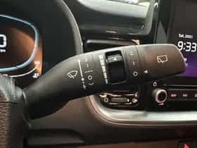 Kia Stonic (2025) thumbnail 7
