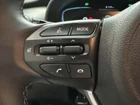 Kia Stonic (2025) thumbnail 8