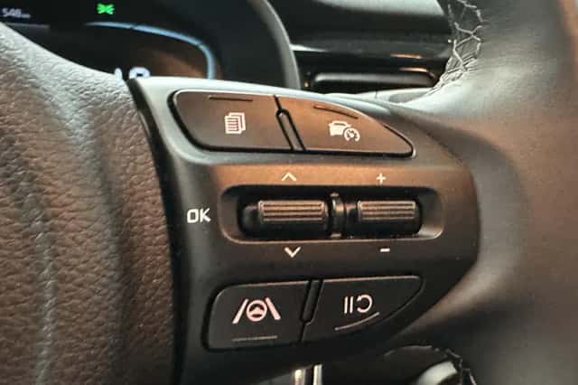 Kia Stonic (2025) thumbnail 9