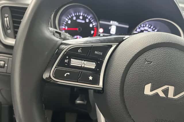 Kia Ceed Sportswagon (2025) thumbnail 4