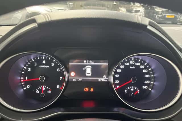Kia Ceed Sportswagon (2025) thumbnail 8