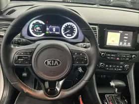 Kia Niro (2019) thumbnail 4