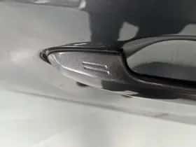 Toyota RAV4 (2020) thumbnail 2