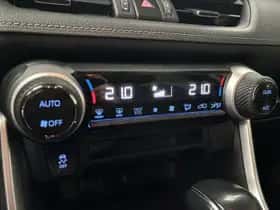Toyota RAV4 (2020) thumbnail 19