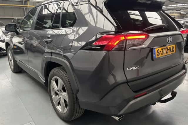 Toyota RAV4 (2020) thumbnail 25