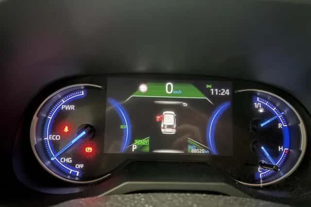 Toyota RAV4 (2020) thumbnail 6