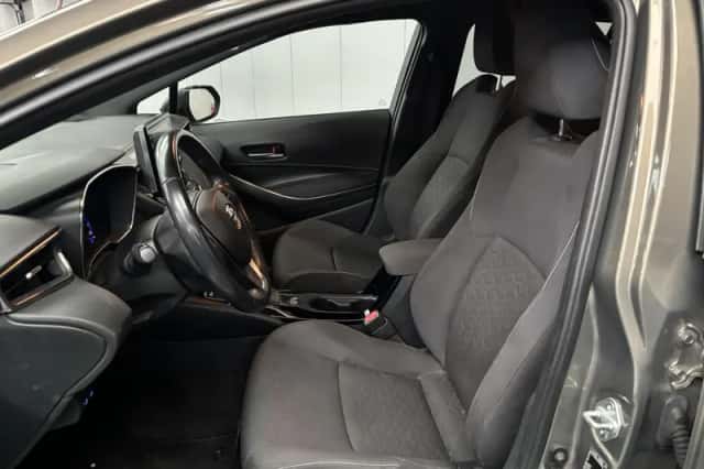 Toyota Corolla (2020) thumbnail 2