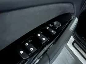 Kia Sportage (2022) thumbnail 3
