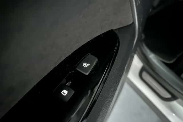 Kia Sportage (2022) thumbnail 23