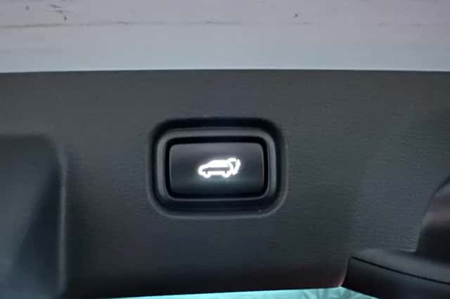 Kia Sportage (2022) thumbnail 25