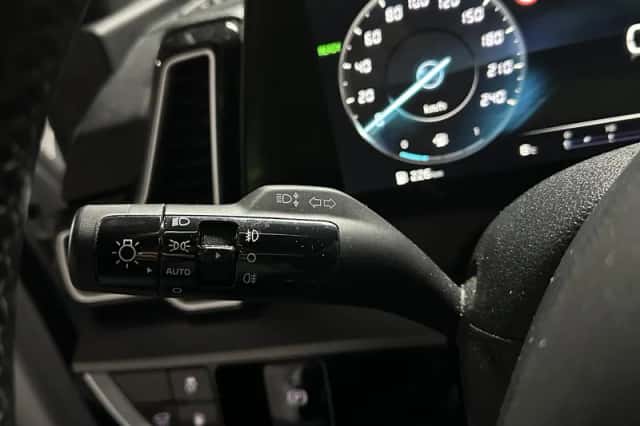 Kia Sportage (2022) thumbnail 9