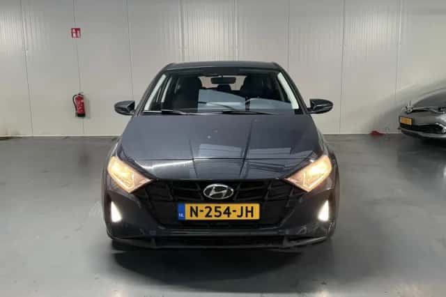 Hyundai i20 (2021) thumbnail 16
