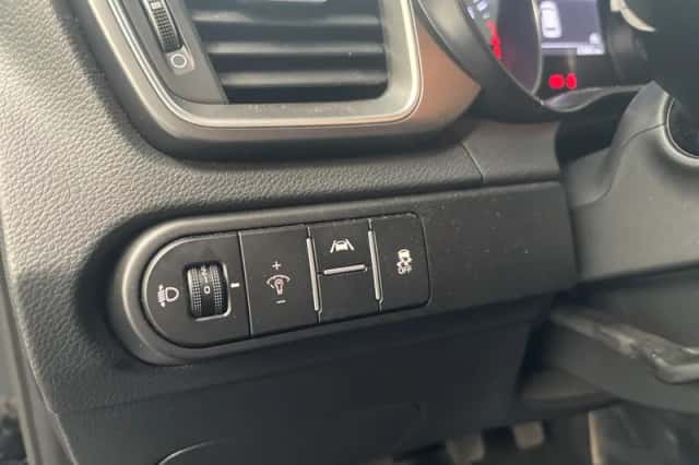 Kia Ceed Sportswagon (2025) thumbnail 5