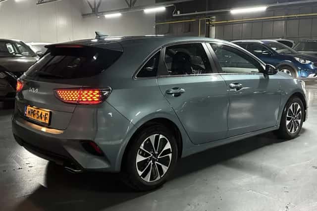Kia Ceed (2025) thumbnail 25