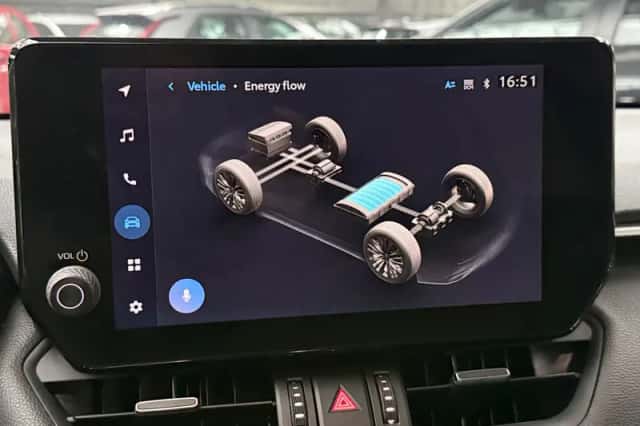 Toyota RAV4 (2024) thumbnail 12