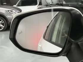 Toyota RAV4 (2024) thumbnail 19